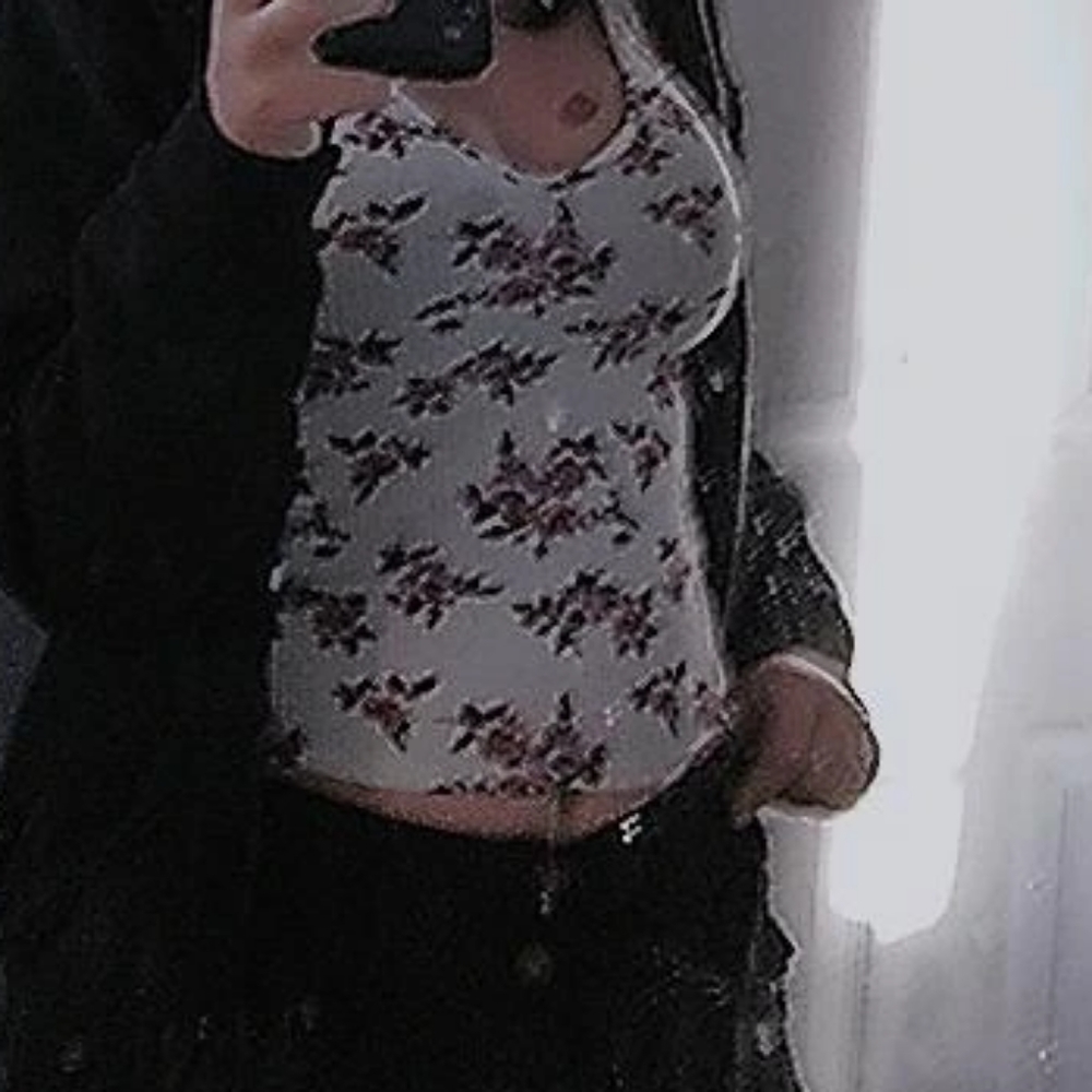 White floral crop top